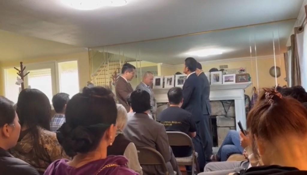 主日擘饼聚会，感谢主，赞美主