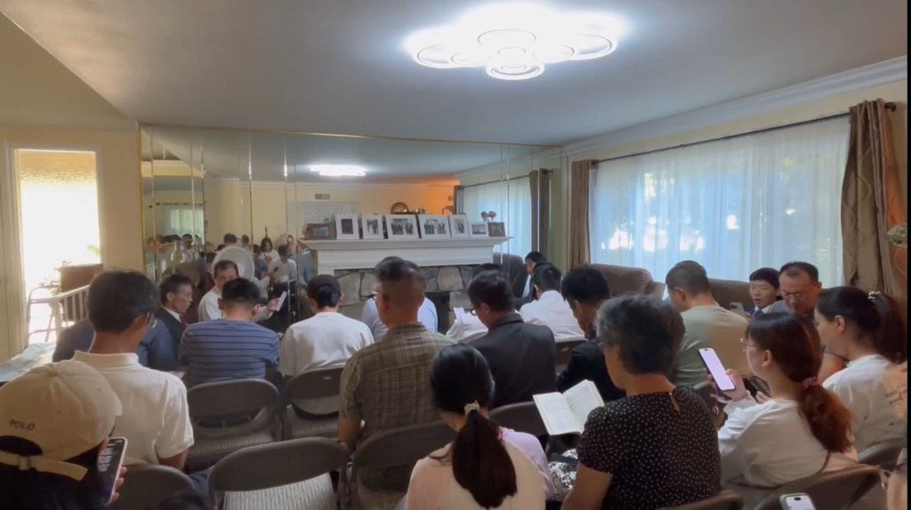 主日聚会，灵歌赞美主